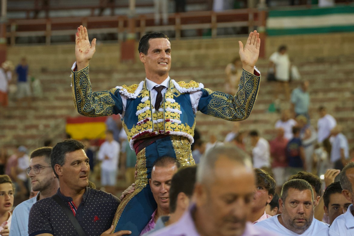 Un brillante Galván, 3 orejas en El Puerto