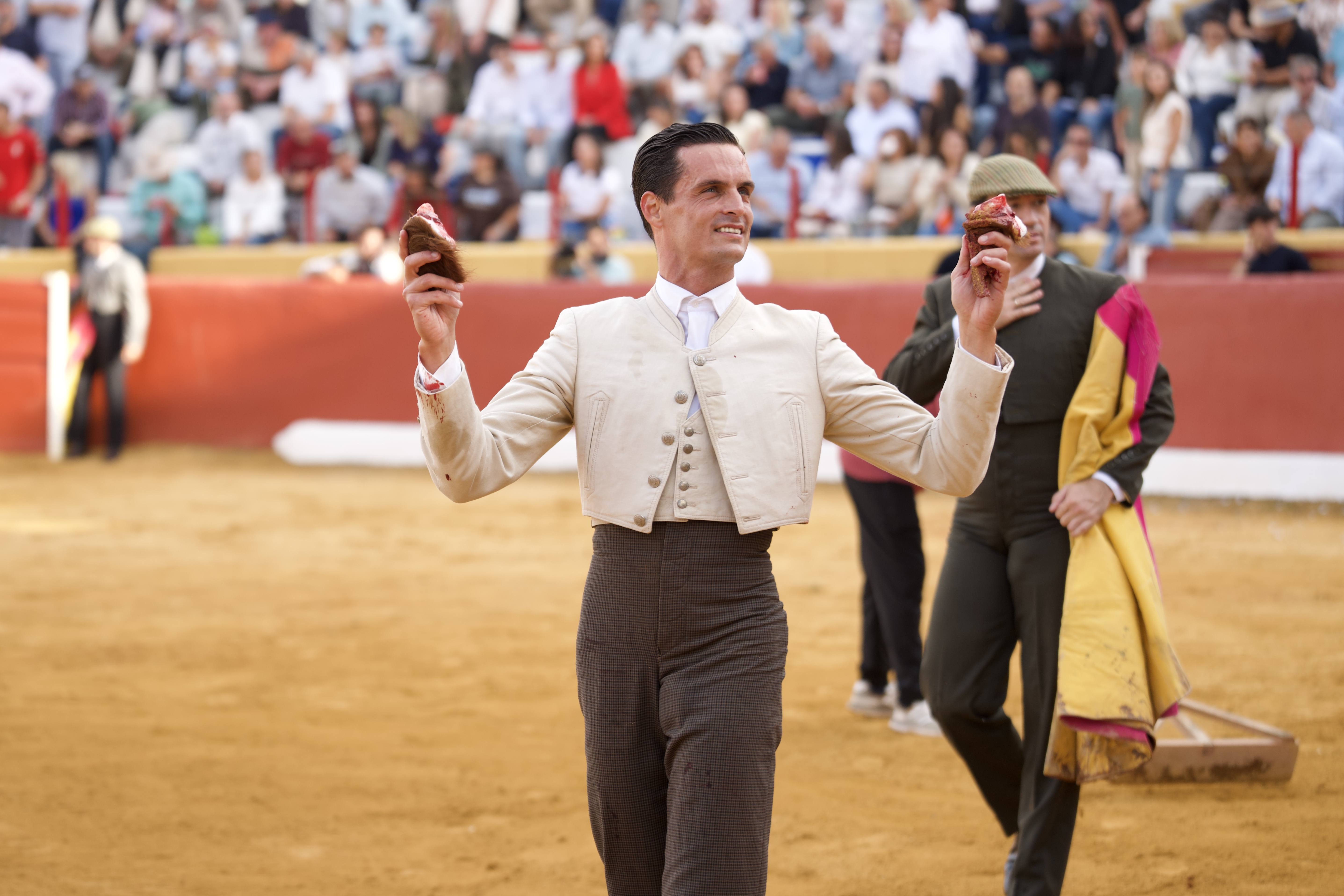 Un inspirado Galván: Dos Orejas en el Festival de Peñascosa​